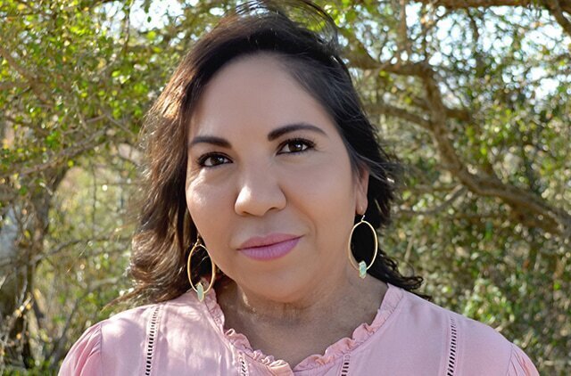 Elizabeth Saenz, Front Office Patient Administrator